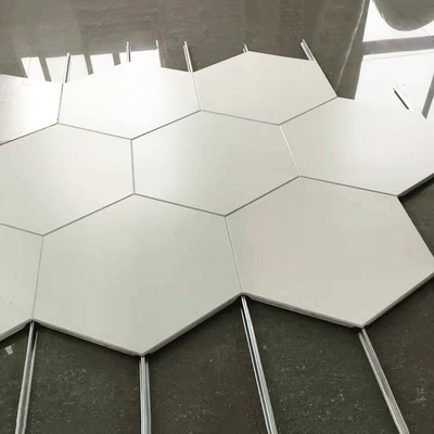 1100 Aluminiowe metalowe sufitowe sześciokątne panele sufitowe 404 mm Clip In
