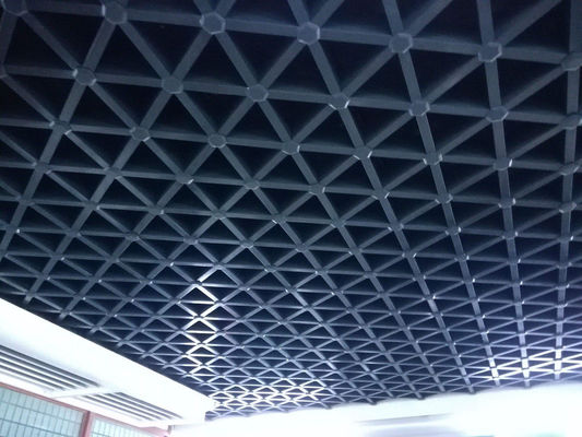 Trójkątne płytki metalowe z otwartymi komórkami metalowe aluminiowe płytki metalowe z siatką