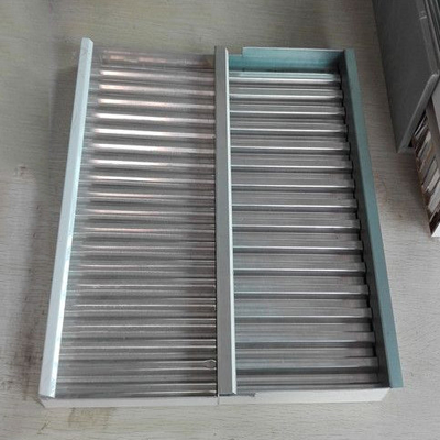 600X600 Faliste metalowe płyty sufitowe Dźwiękochłonny aluminiowy panel falisty