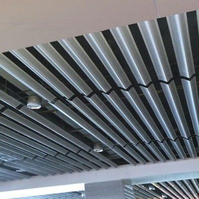 Konfigurowalna absorpcja dźwięku sufitu aluminiowego z podwieszanym ekranem V