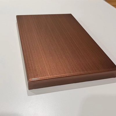 Panel lity z aluminium szczotkowanego metaliczną farbą 150x200x20mm