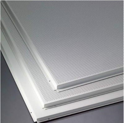 600x600mm Aluminium układane w suficie o grubości 0,5 mm dla centrum kongresowego