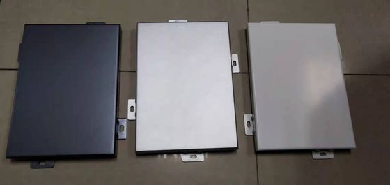 Panel okładzinowy z litego aluminium o grubości 1,5 mm 1600 x 5000 mm