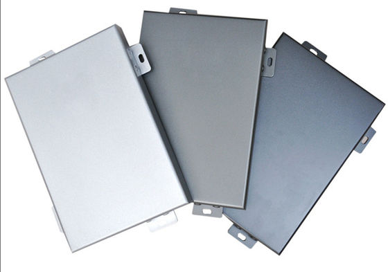 Panel okładzinowy z litego aluminium o grubości 1,5 mm 1600 x 5000 mm