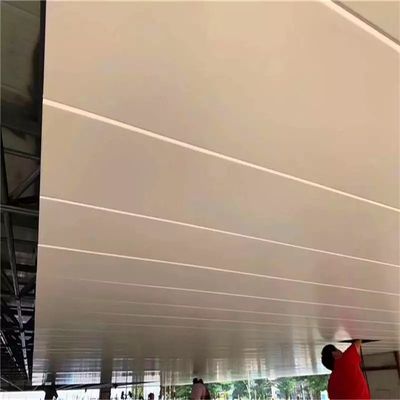 Niestandardowe płyty aluminiowe z metalowego sufitu H dostępne w wielu rozmiarach dla dostosowanych rozwiązań wewnętrznych