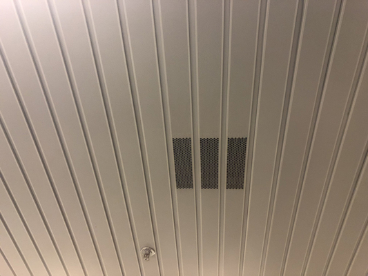 Konfigurowalny aluminiowy sufit metalowy w kolorze G do stacji metra